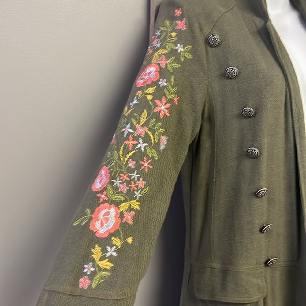Aratta Silent Journey Multi Blend Sleeve Floral Embroidered Cherish Coat -S - Picture 5 of 16